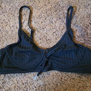 Black Ribbed Underwire Swim Top